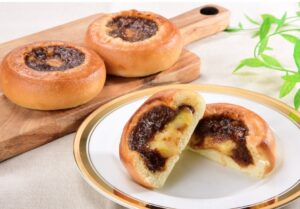 ファミマの進化系中華まん「ビストロまん」のビーフシチューの商品画像